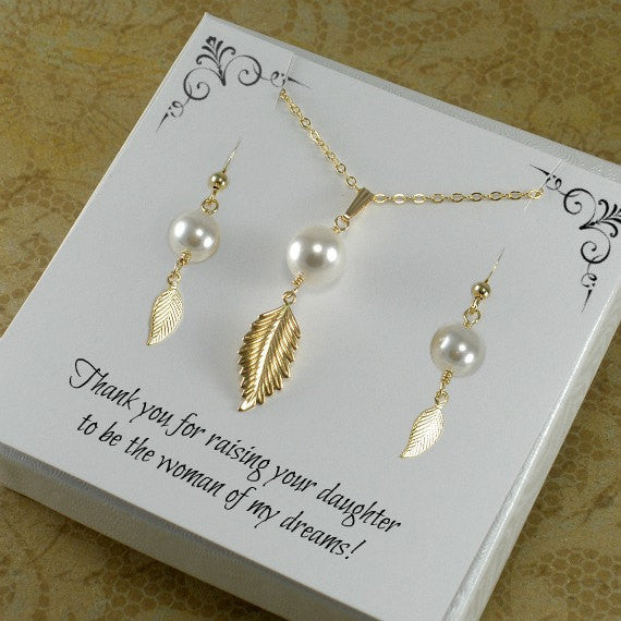 wedding gift for mom pearl jewelry